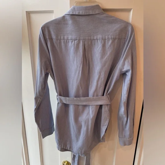 Super cute button down shirt Size M Lumiere brand - Picture 3 of 6